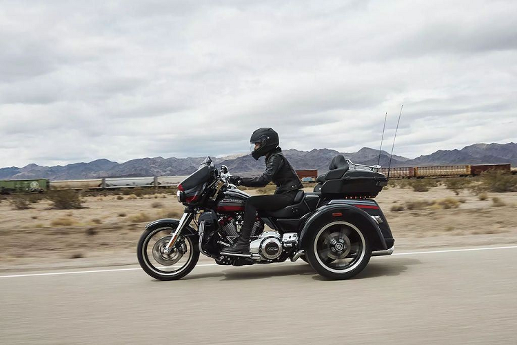 Phiên bản động cơ dung tích lớn nhất của Harley-Davidson hiện tại là Milwaukee-Eight 117. Có dung tích thực lên tới 1.923cc, động cơ này đạt mô-men xoắn lên tới 169Nm chỉ từ vòng tua 3.500rpm.