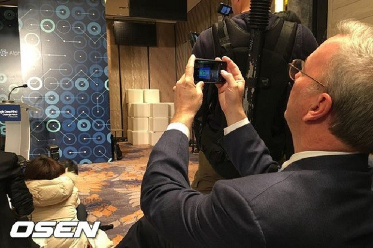 Noi buon cua cac hang dien thoai chay Android la do iPhone-Hinh-2