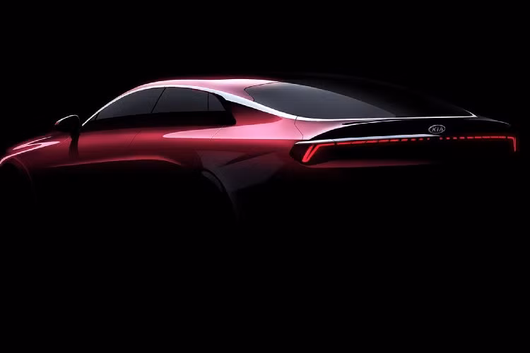 Sau khi được bán ra, cùng với Hyundai Sonata – Kia Optima sẽ cũng cố vị trí và gia tăng sức cạnh tranh với các ‘’ông lớn’’ lâu đời của Nhật Bản như Toyota Camry hay Honda Accord, vốn đang chiếm thị phần rất lớn trong phân khúc sedan hạng D phổ thông tại thị trường Bắc Mỹ, và một số thị trường khác trên toàn cầu.