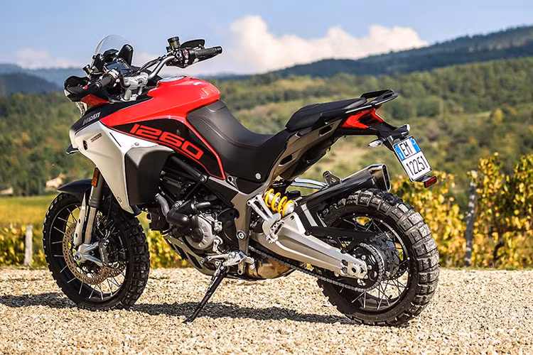 Ducati Multistrada 1260 Enduro 2019 có dung tích bình nhiên liệu đạt 30 lít