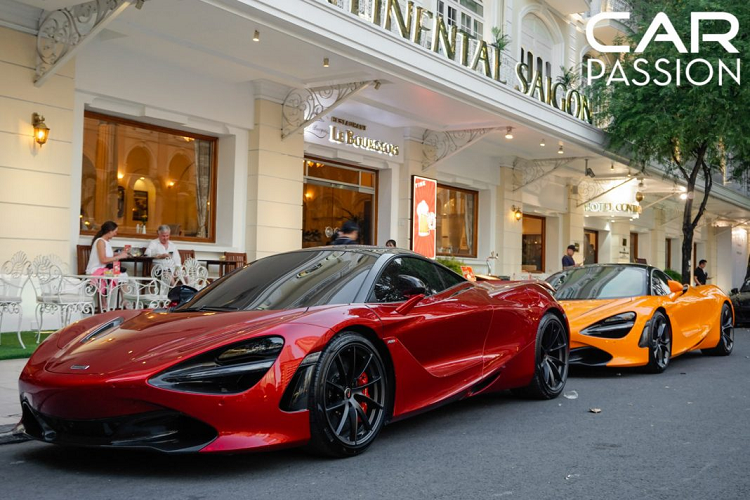 Ở lần xuất hiện này, chiếc 720S của đại gia siêu xe Cường Đô la đã đậu chung với chính chiếc 720S rất đỗi quen thuộc của doanh nhân Hứa Phương, người đóng vai trò làm trưởng đoàn Car Passion trong 2 năm liên tiếp 2018 và 2019.