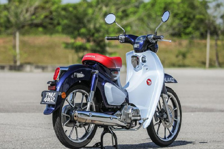 Thiết kế của Honda C125 Super Cub 2019 thừa hưởng phong cách truyền thống của dòng Honda Super Cub nhưng cũng rất hiện đại. Các chi tiết trên xe được trau chuốt tỉ mỉ đem lại sự sang trọng.