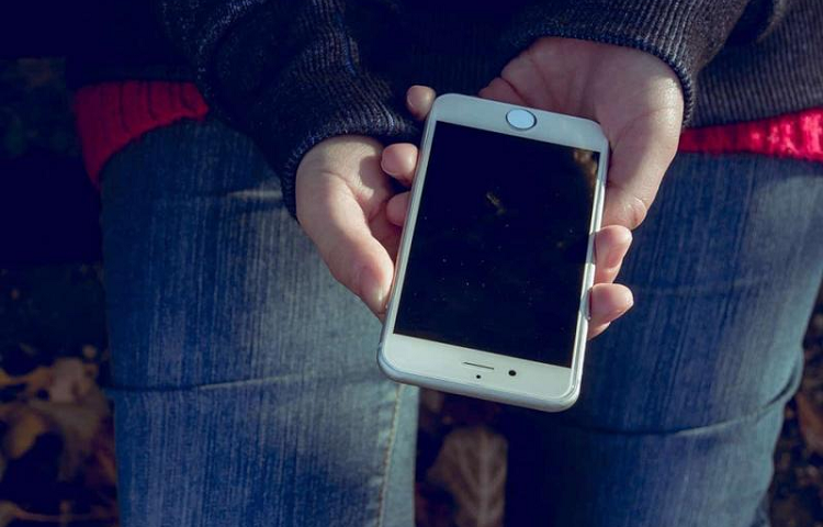 Apple se co doanh so iPhone 5G gay that vong vao nam toi