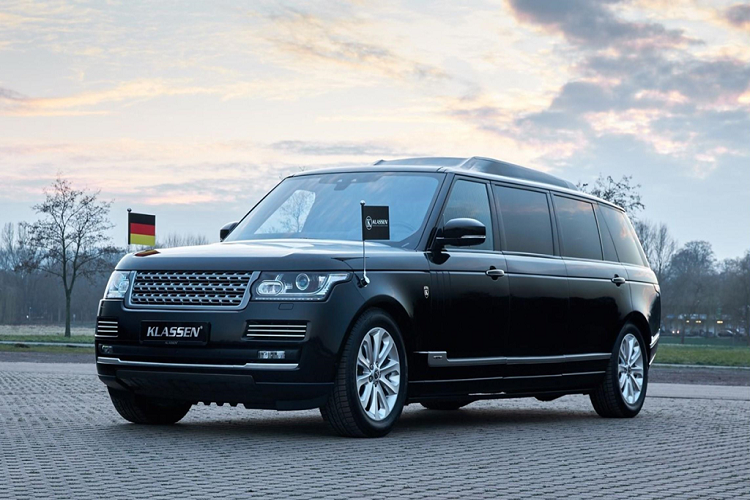 Ra mắt tại triển lãm Geneva Motor Show 2018, Range Rover SVAutobiography LWB bản bọc giáp là sản phẩm nổi bật nhất của hãng độ Klassen đến từ Đức.