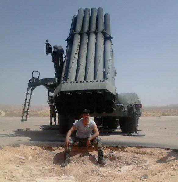Tổ hợp MLRS BM-30 Smerch (Cơn lốc) được phát triển trong những năm 1970, đến năm 1989 chính thức vào biên chế quân đội Liên Xô, phương Tây biết đến nó lần đầu vào năm 1983 nên đặt mã M1983.