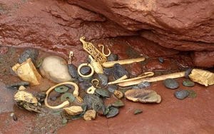 Chính quyền tỉnh Tứ Xuyên đã lên kế hoạch xây dựng bảo tàng để bảo quản các cổ vật gần nơi khai quật.