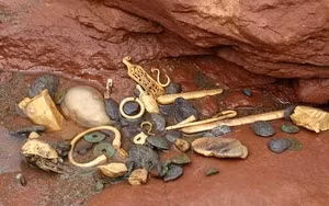 Chính quyền tỉnh Tứ Xuyên đã lên kế hoạch xây dựng bảo tàng để bảo quản các cổ vật gần nơi khai quật.