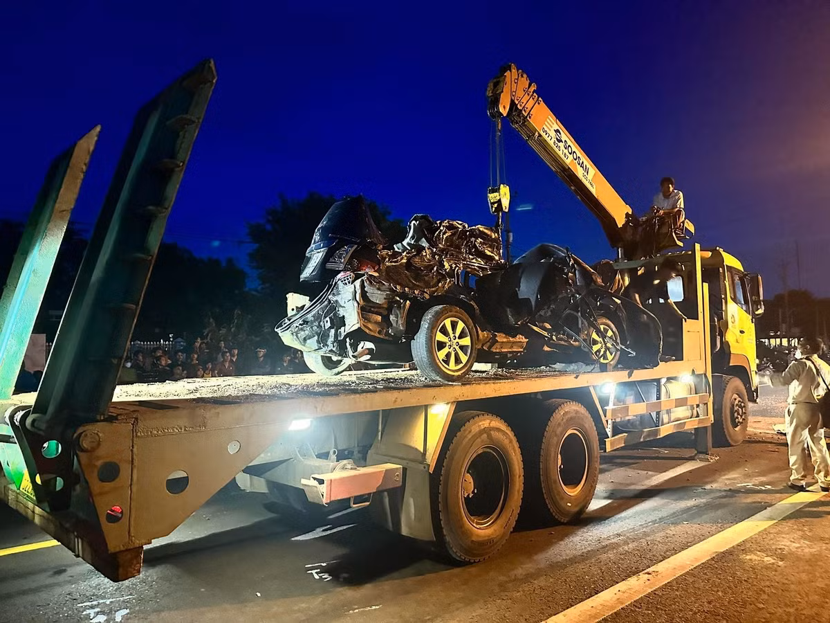 TNGT tai Gia Lai: Me tien dao Paollo muon dua thi the con ve nuoc.-Hinh-3