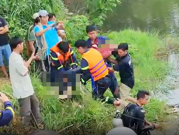 Gia Lai: 3 học sinh THPT đuối nước tử vong Gia Lai: 3 hoc sinh THPT duoi nuoc tu vong