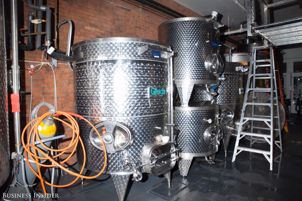 City Winery sản xuất khoảng 12 loại rượu vang khác nhau mỗi năm. Các loại rượu nổi tiếng của nhà máy gồm rượu Pinot Noir, Chardonnay, Sauvignon Blanc, Cabernet, Merlot...