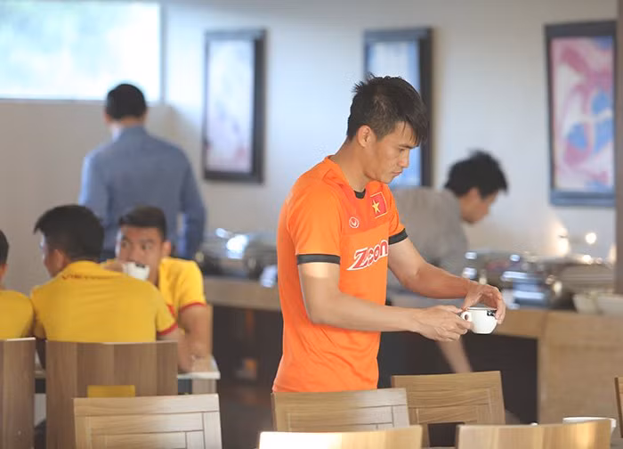 Những vấn đề ngoài chuyên môn của ĐTVN sẽ được giải quyết.