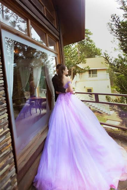 Được biết, sắp tới Lâm Khánh Chi và người yêu sẽ tổ chức lễ hỏi và hứa hẹn một đám cưới ngọt ngào, hoành tráng sẽ diễn ra vào đầu năm sau.