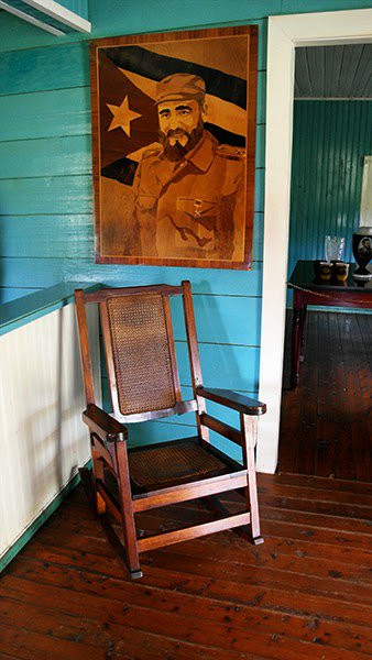 Ngôi nhà của Fidel Castro ban đầu đã bị phá hủy bởi trận hỏa hoạn vào năm 1954, nhưng một bản sao sau đó được xây dựng vào năm 1974.