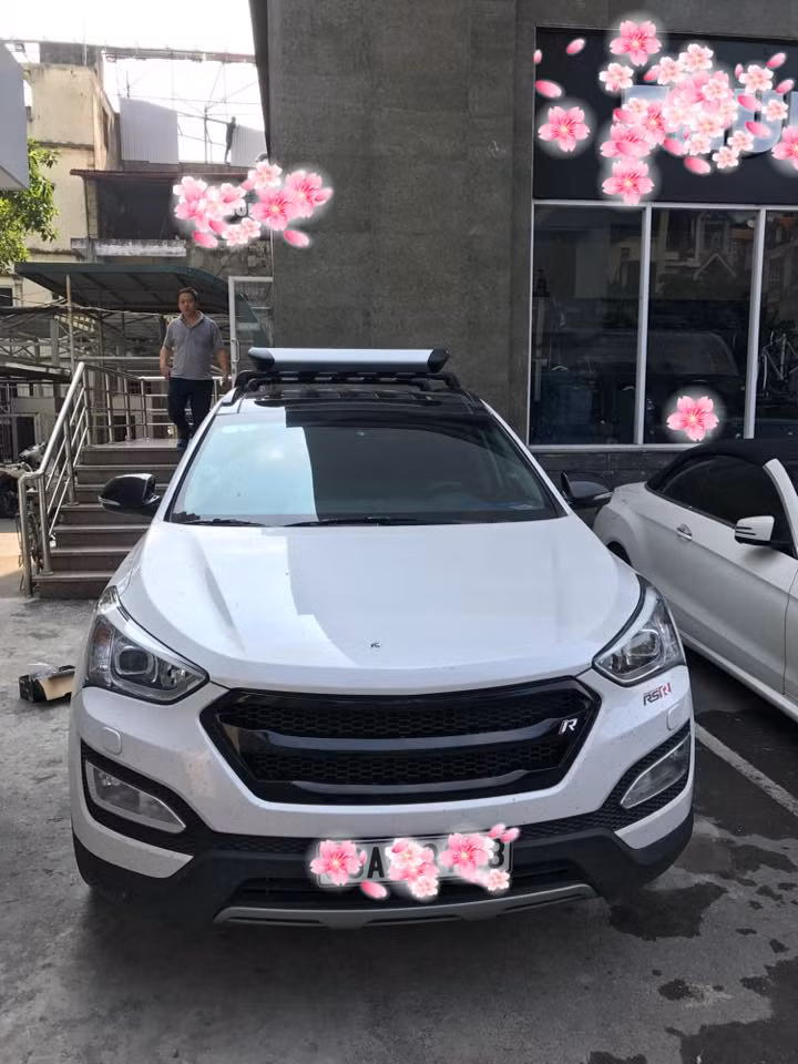 Chiếc xe gắn bó với Hồng Đăng nhiều năm trên khắp các nẻo đường.