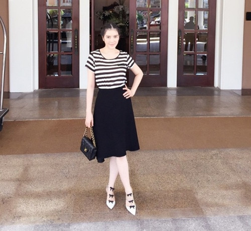 Túi xách Chanel là món phụ kiện không thể thiếu đối với những người đẹp sành điệu và yêu thích hàng hiệu như Lý Nhã Kỳ.