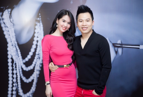 Sau hơn 10 năm gắn bó với Ngọc Trinh, Khắc Tiệp từ người không có gì, thì giờ đã xây dựng cho mình cả một đế chế nhan sắc Venus Entertainment, được mọi người biết đến với biệt danh biệt "Ông trùm chân dài", người luôn có chỗ đứng và tiếng nói trong giới showbiz Việt. Ảnh: Giadinh.net.