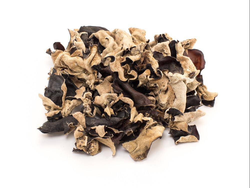 Mộc nhĩ đen ngăn ngừa quá trình lão hóa hiệu quả, đồng thời hạn chế xơ cứng động mạch, nhồi máu cơ tim và nhồi máu não. Ảnh: ubofood.