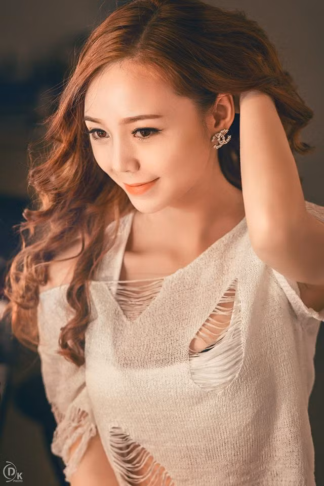 Coi trọng sự nghiệp học tập nên cô nàng rất chịu khó điều chỉnh, cân đối thời gian giữa học tập và những niềm đam mê khác của mình.