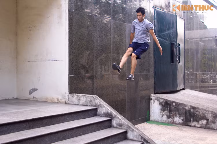 Ngày nay Parkour đang rất phát triển trên thế giới. Nó không đơn giản chỉ là một môn thể thao mà còn có thể gọi là một môn nghệ thuật đường phố, trở thành một lối sống của nhiều traceur, mỗi người đều có 1 định nghĩa của riêng mình.