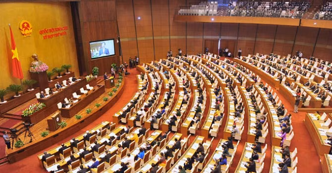 Sẽ chi hơn 11.000 tỷ đồng để tăng lương từ ngày 1/5/2016 Se chi hon 11.000 ty dong de tang luong tu ngay 1/5/2016