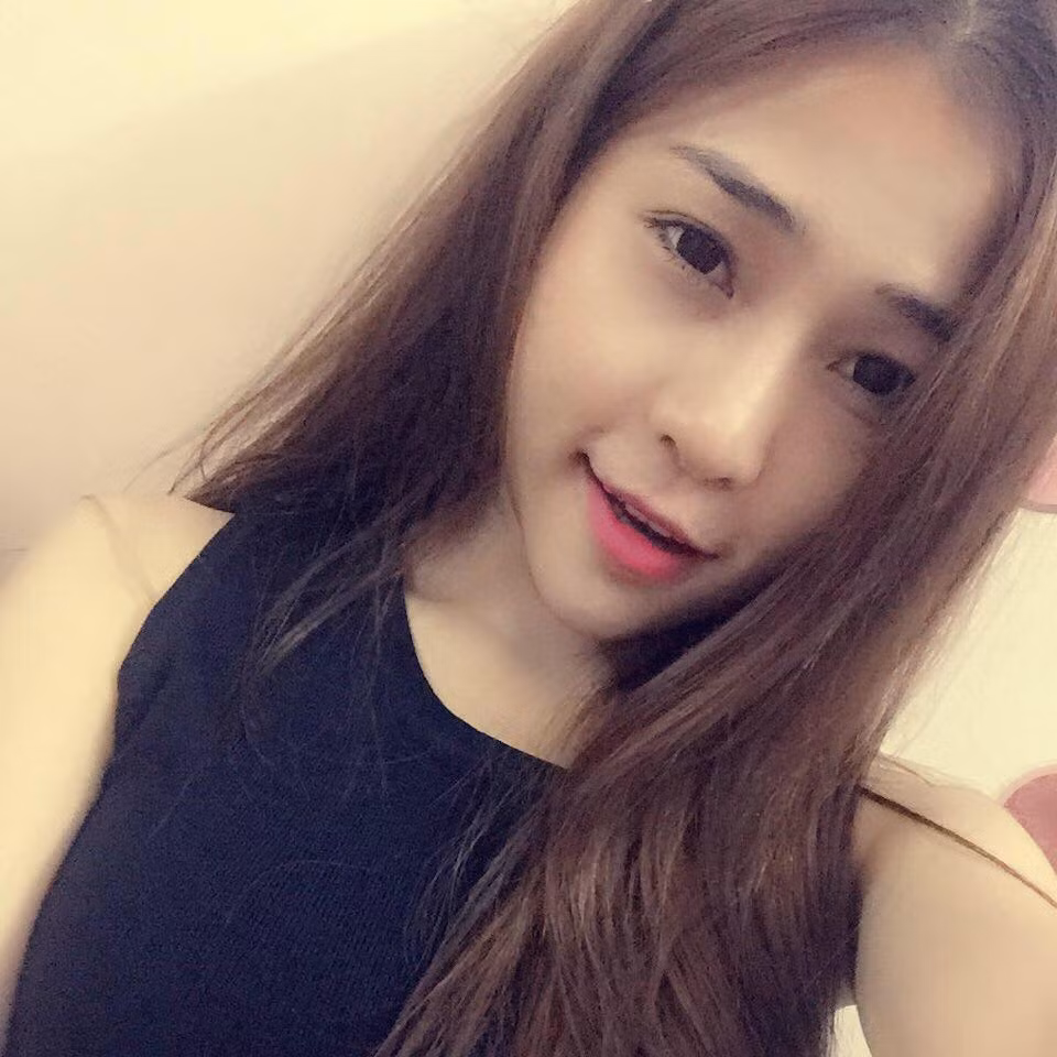 Trước búa rìu của dân mạng, dư luận trong vài ngày qua, Nhi Anh tâm sự rằng cô đã định im lặng để mọi chuyện lắng xuống, nhưng trong tình thế bắt buộc, muốn thoát khỏi những áp lực nặng nề mà cô nàng đã phải lên tiếng.