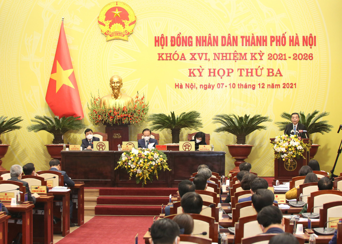 Chủ tịch Chu Ngọc Anh “khất” trả lời về dự án chậm tiến độ Chu tich Chu Ngoc Anh “khat” tra loi ve du an cham tien do