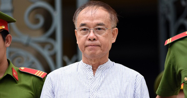 Tôi thấm thía lắm, đó là một cú sốc rất lớn với bản thân tôi và tôi mong chờ có một ngày tổ chức cho tôi được trình bày những việc đã xảy ra, để tổ chức hiểu được tôi hoàn toàn không trục lợi trong vụ việc này - ông Tài xúc động nói lời cuối tại phiên phúc thẩm.