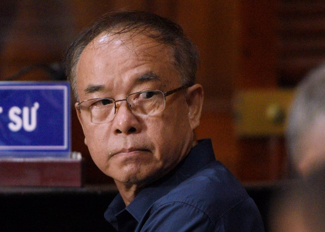 Nguyễn Thành Tài ký văn bản chấp thuận cho Công ty Hoa tháng Năm (không có năng lực tài chính, kinh nghiệm) tham gia góp vốn đầu tư dự án, giao đất, cho thuê nhà đất 8 – 12 Lê Duẩn thuộc sở hữu nhà nước không qua đấu giá, gây thiệt hại hơn 252 tỷ đồng.