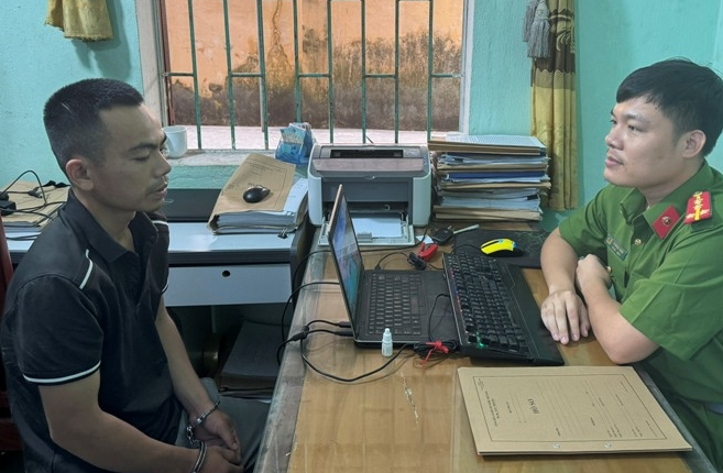 Thanh Hoa: Bat tai tran doi tuong pha khoa contenner trom cap tai san