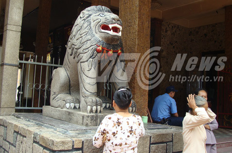 Bi an tuong Ba Chua Xu An Giang: Tuong dan ong hay dan ba?-Hinh-3