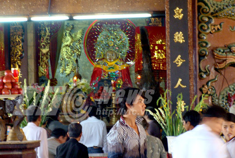 Bi an tuong Ba Chua Xu An Giang: Tuong dan ong hay dan ba?-Hinh-2