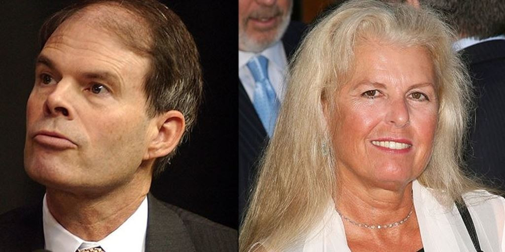 . Craig McCaw và Wendy McCaw: Người tiên phong trong ngành điện thoại di động Craig McCaw và nhà xuất bản báo chí Wendy McCaw đã ly hôn vào năm 1997, với khoản tiền mà Craig phải bỏ ra là 460 triệu USD giá trị cổ phiếu Nextel.