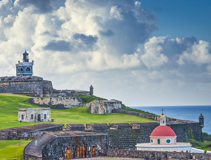 Theo thông tin đăng trên Tuổi Trẻ, đứng đầu danh sách 52 điểm đến hấp dẫn 2019 của The New York Times là hòn đảo vùng Caribbe Puerto Rico (phần lãnh thổ phụ thuộc có tổ chức nhưng chưa hợp nhất của Mỹ).