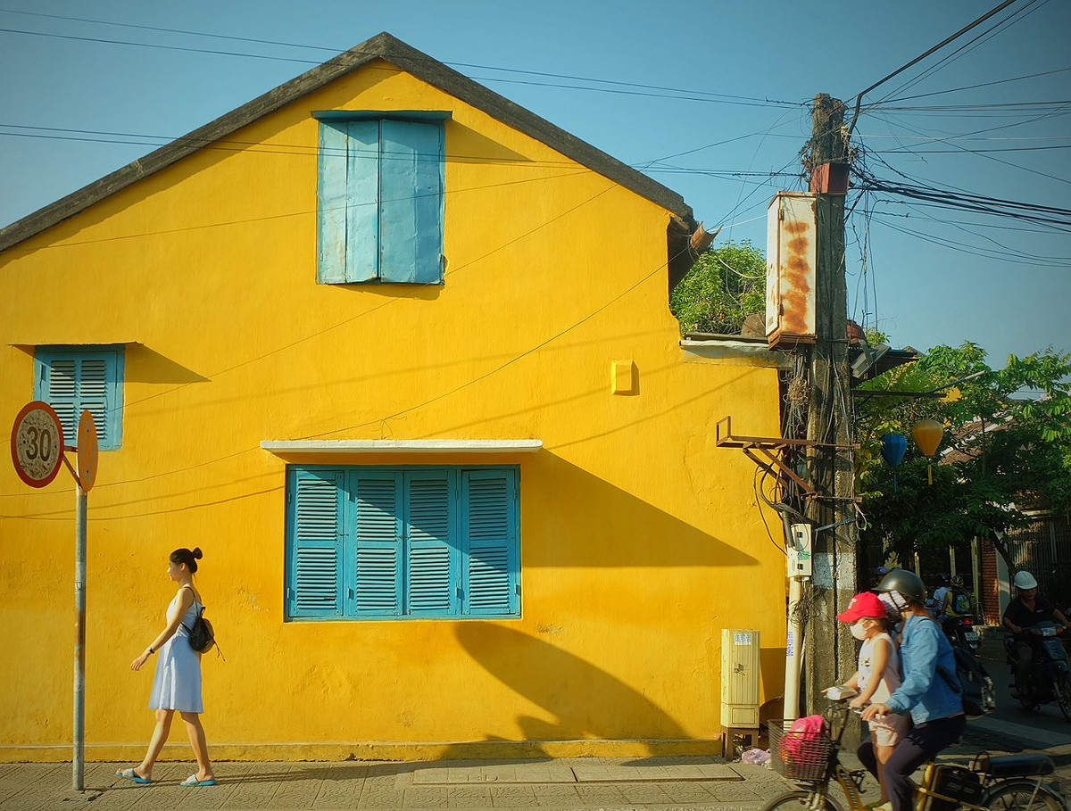 Được xuất bản lần đầu vào năm 1937, Travel &amp; Leisure là một trong những tạp chí về du lịch, giải trí uy tín và lâu đời nhất trên thế giới. Danh sách điểm đến năm nay của Travel &amp; Leisure bao gồm Santiago (Chile) và Brisbane (Úc) và các điểm đến ít được biết đến khác như Langkawi (Malaysia) và bờ biển Đan Mạch. Các thủ đô và thành phố về văn hóa khác như Nairobi (Kenya) hoặc Panama cũng được nhắc tới.