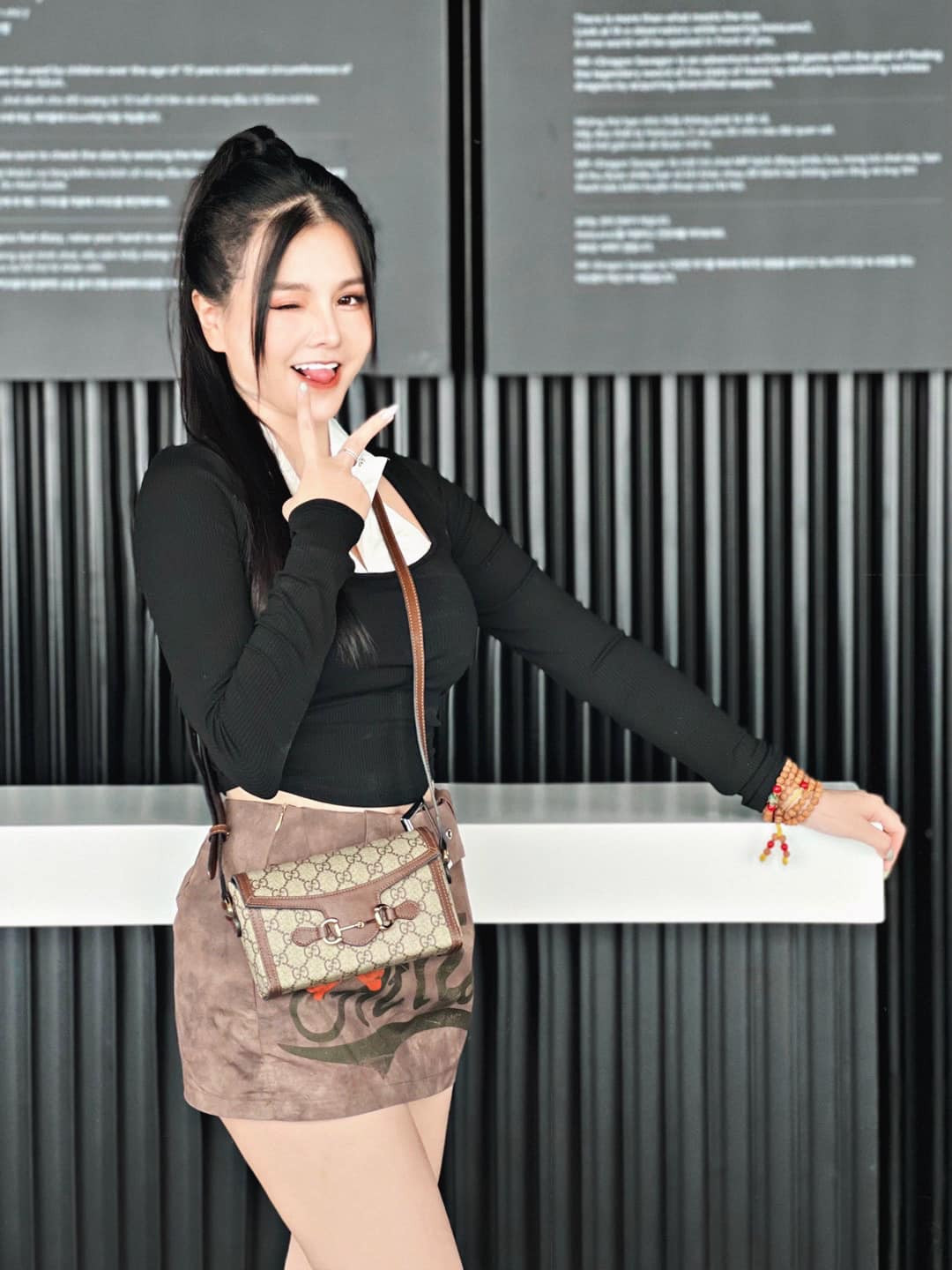 Nguyễn Lan Phương sở hữu gương mặt xinh đẹp như búp bê, trong trẻo và nước da đẹp.