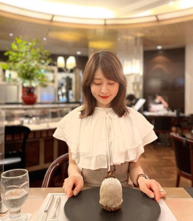 Người đẹp từng có thời gian làm người mẫu nhưng dừng lại khi đang tỏa sáng nhất.