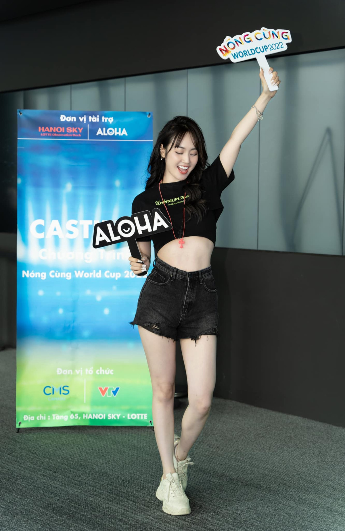 Người đẹp xứ Nghệ là đại diện cho các fan ruột của tuyển Ba Lan.