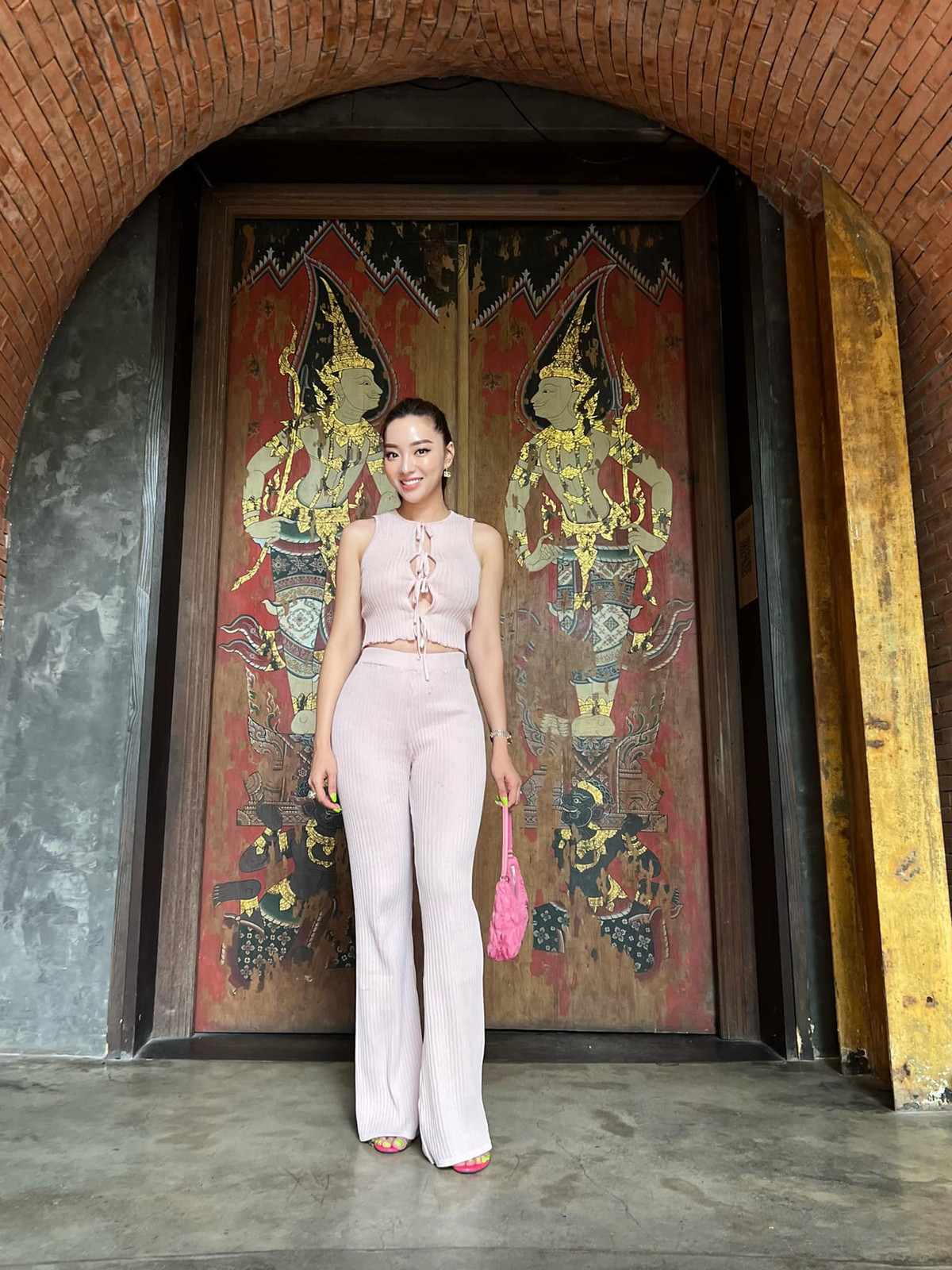 Theo thời gian, Ngọc Lan càng nhuận sắc vì thế cô từng chia sẻ đã 10 năm mà chồng chưa chê câu nào.