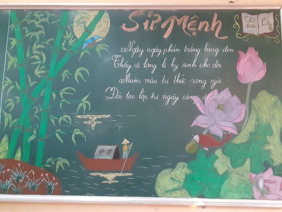 Viết lên tấm bảng là những bài thơ, câu chữ từng đoạn tâm tư, tình cảm của học sinh đến "người lái đò".