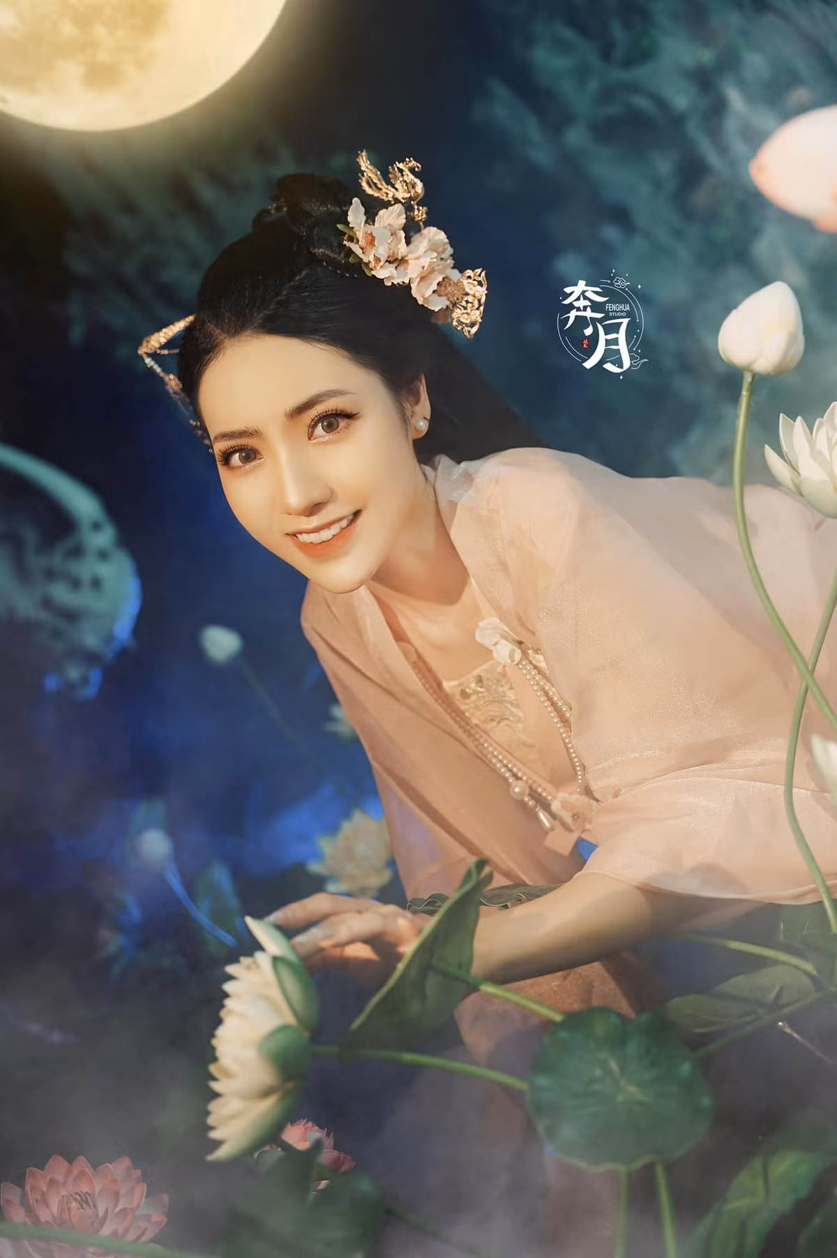 Cô gái sinh năm 1999 cũng không ngại xuất hiện trong hình ảnh quyến rũ, gợi cảm.