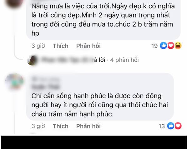 Nhìn khung cảnh đám cưới mùa lũ, cũng là ngày trọng đại của cuộc đời mình đìu hiu, lác đác vài ba người khiến đôi trẻ không khỏi buồn tủi.