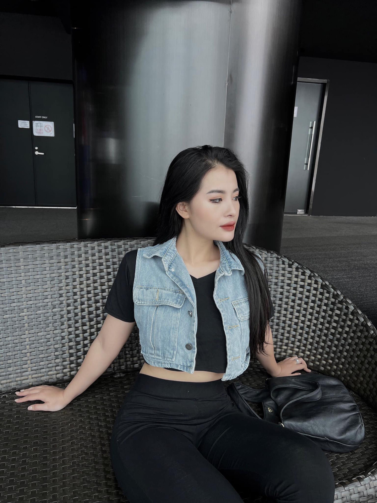 Hiện tại, Minh Phương đang là giáo viên nhảy tại câu lạc bộ nhảy trường tiểu học Chu Văn An.