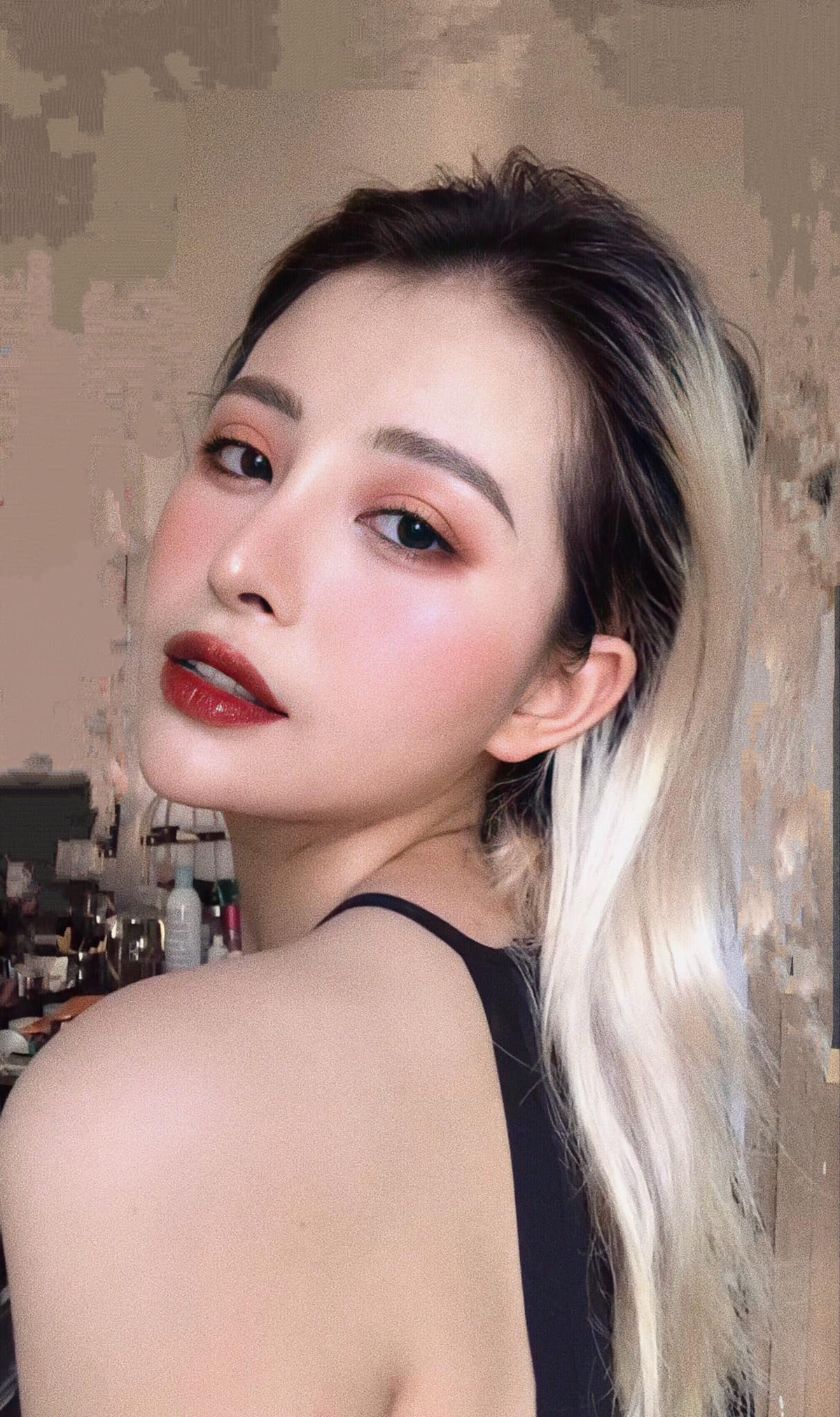 Người đẹp luôn thu hút sự chú ý của mọi người mỗi khi đăng tải hình ảnh lên mạng xã hội.