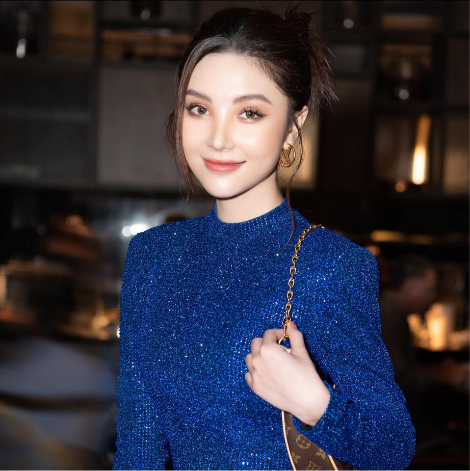 Nguyễn Mỹ Huyền từng là thành viên của đội tuyển bóng chuyền tỉnh Bạc Liêu.