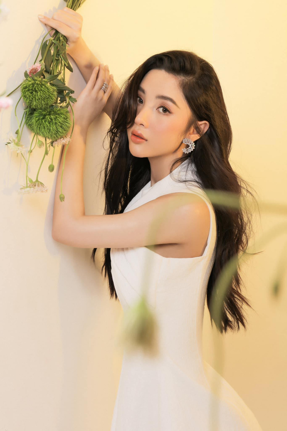 Sau khi đăng quang, người đẹp gốc Bạc Liêu không chỉ sở hữu nhan sắc xinh đẹp mà còn được nhận xét trưởng thành hơn trong cuộc sống. Ảnh: FBNV