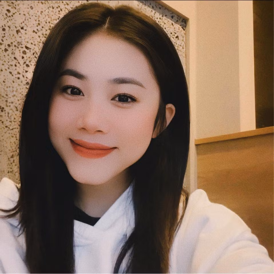 Nhan sắc xinh đẹp, trong trẻo của cô gái Phú Thọ đã nhanh chóng đốn tim người xem truyền hình. Ảnh: FBNV