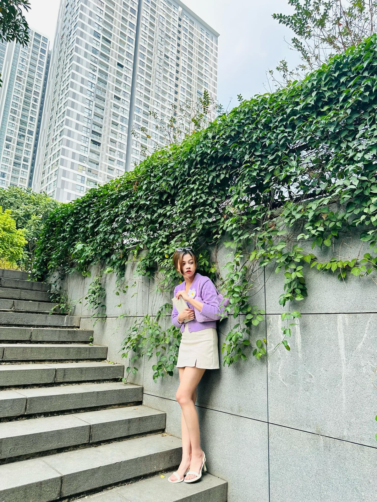 Trên MXH xuất hiện không ít hình ảnh check in Bảo tàng Hà Nội xinh lung linh của dàn trai xinh gái đẹp. Ảnh: Bảo Tàng Hà Nội - Hanoi Museum