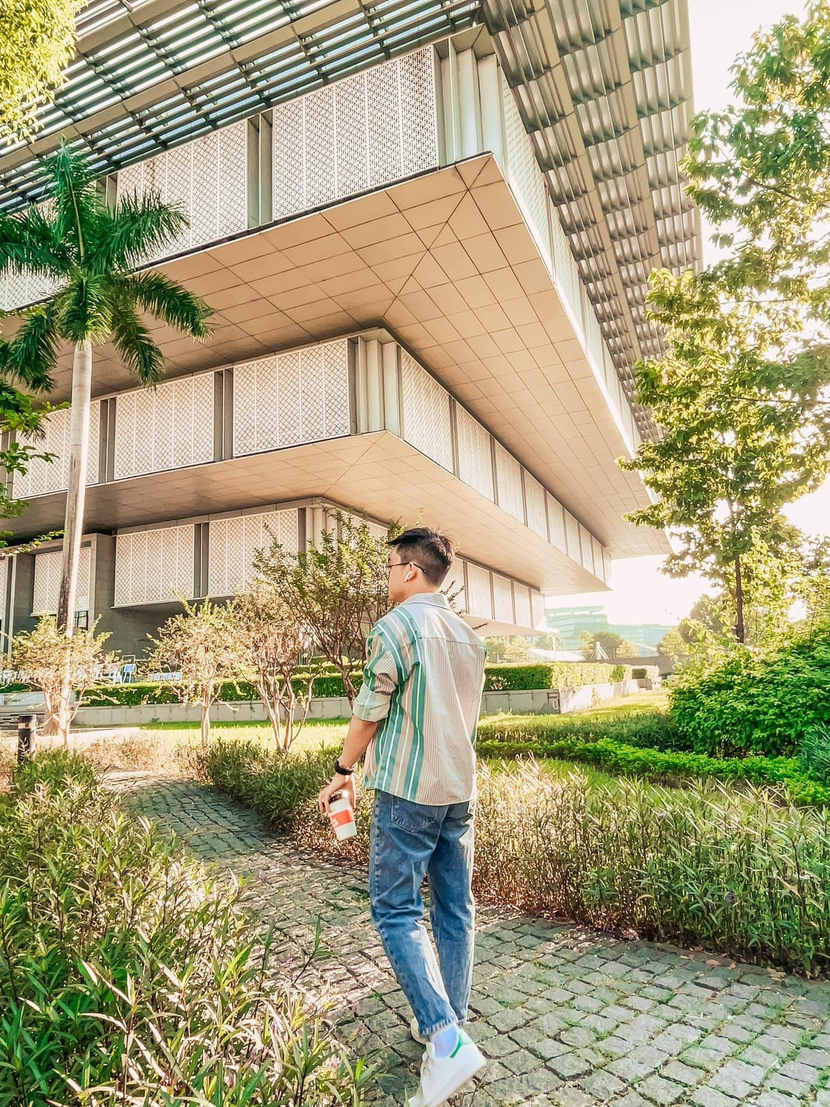 Tọa lạc trên đường Phạm Hùng, quận Nam Từ Liêm, Hà Nội, Bảo tàng Hà Nội có kiến trúc sang trọng, hiện đại. Ảnh: Bảo Tàng Hà Nội - Hanoi Museum