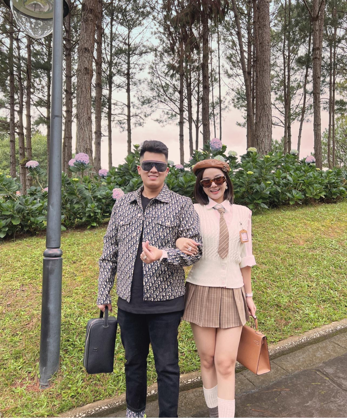 Sau 4 năm nổi tiếng cuộc sống của "hot girl bóng đá" này làm nhiều người ngưỡng mộ. Ảnh: FBNV