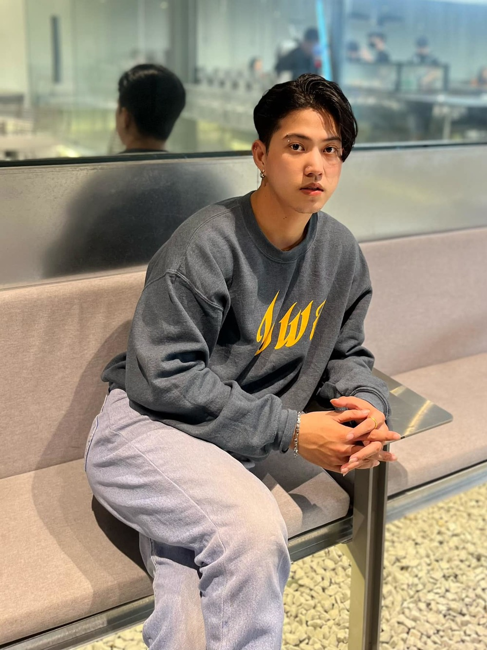 Việc xin lỗi này của Nờ Ô Nô những tưởng sẽ làm xoa dịu bớt sự bức xúc của cộng đồng, nhưng thái độ thiếu chân thành cùng với giọng điệu đầy thách thức đã khiến cho thanh niên này tiếp tục bị dư luận lên án dữ dội hơn.